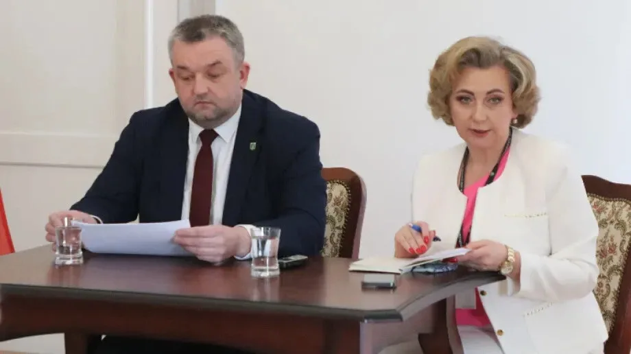 Zbliżają się zmiany w ostrowskich szkołach? Burmistrz postawił sprawę jasno