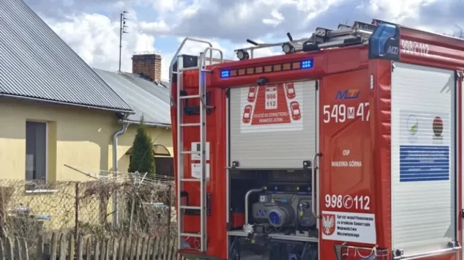 Pożar sadzy w kominie w Rostkach Wielkich