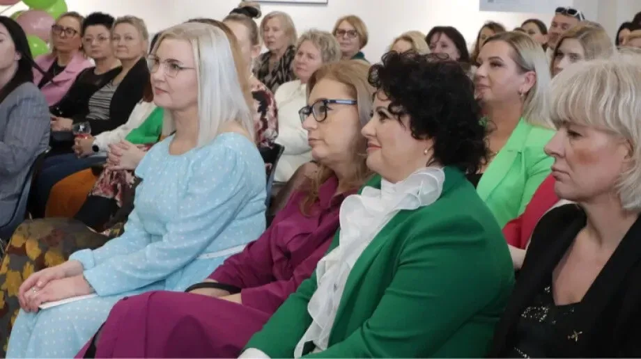 'Wiosenne inspiracje Kobiet' - spotkanie pełne motywacji i pasji (zdjęcia)