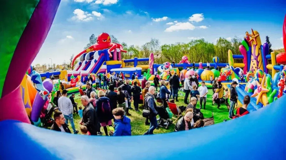 Letni Festiwal Dmuchańców w Ostrołęce – trzy dni pełne radości!