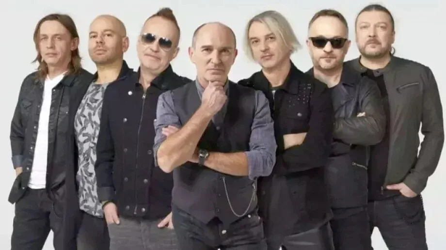 Legendarny zespół De Mono wystąpi w Ostrowi Mazowieckiej. Mało tego, na scenie zatańczy Rafał Maserak