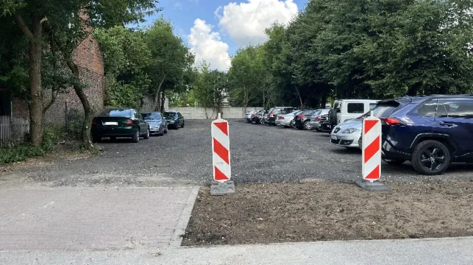 Radny pyta o parking przy Prusa. Jest oficjalna odpowiedź miasta