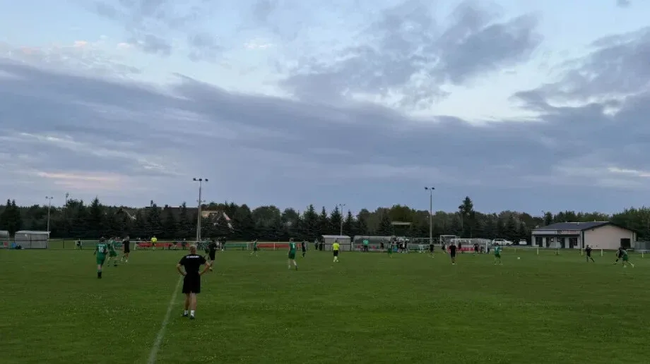 MKS rozbił GKS. Hat-trick Złotkowskiego, dublet Zawistowskiego