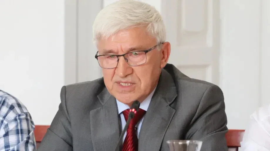 Mocne słowa radnego Laski do burmistrza: 'Tak nie powinno się szafować pieniędzmi miejskimi. Ja tego nie akceptuję'. Betlejewski nie pozostał dłużny