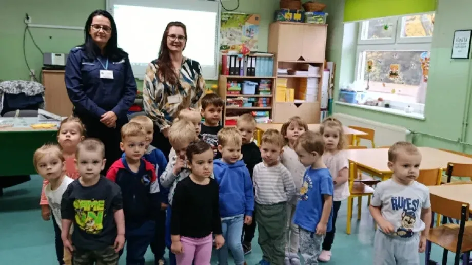 Edukacja dzieci i młodzieży z powiatu ostrowskiego