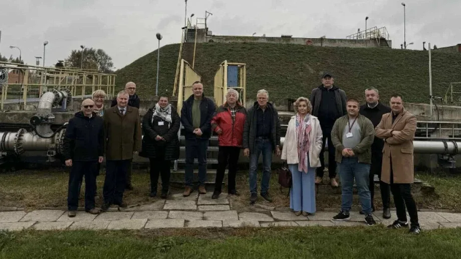 Władze sprawdzają pracę oczyszczalni (zdjęcia)