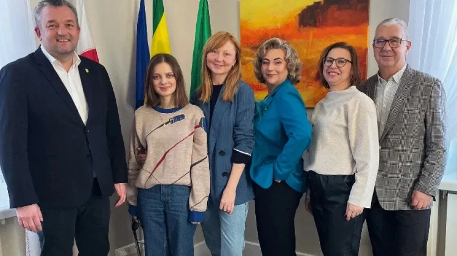 Tola Jasionowska i Weronika Humaj odwiedziły burmistrza