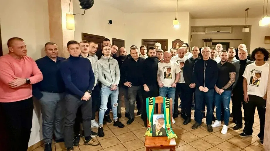 'Bufonik' na zawsze z Ostrovią! '...W żółto-zielonych barwach, wiecznie będzie z nami grał'