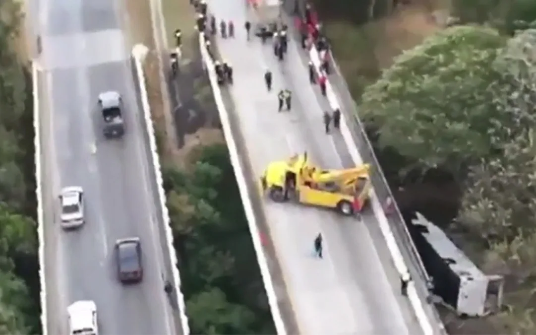 Wypadek autokaru w Panamie. Nie żyje 18 osób, ponad 30 zostało rannych (wideo)