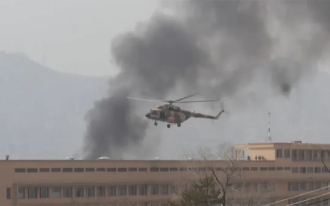 Przebrani za lekarzy zaatakowali szpital wojskowy w Kabulu. Zginęło co najmniej 30 osób (wideo)