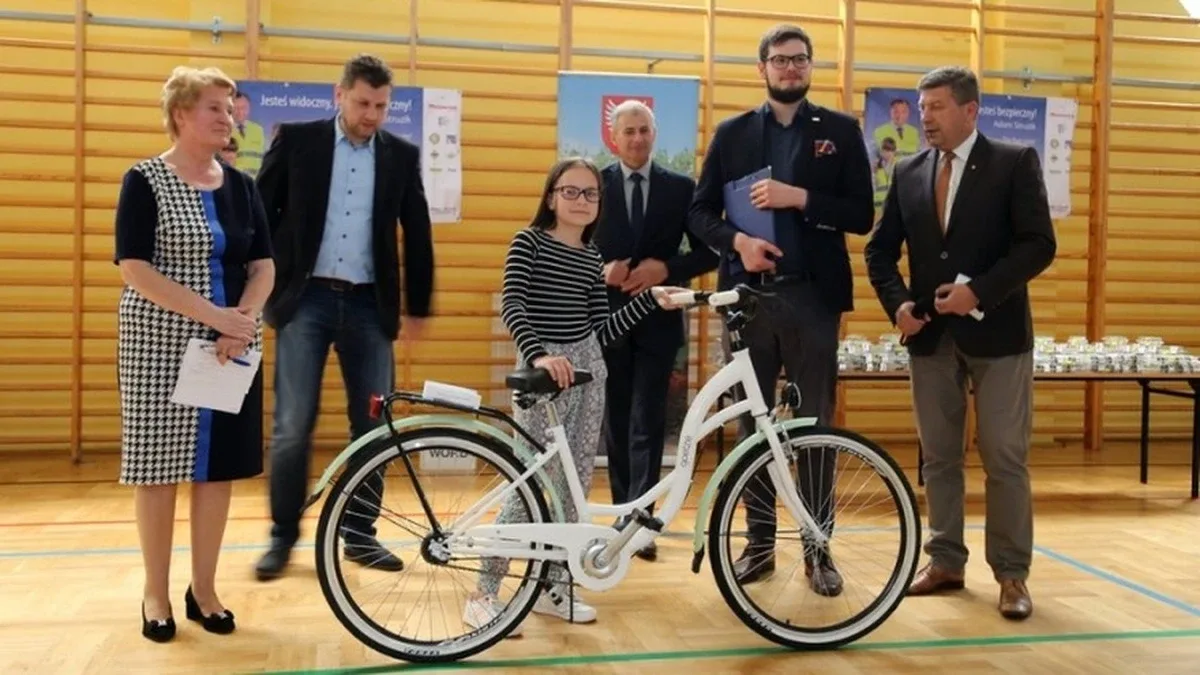 Akcja 'Jesteś widoczny, jesteś bezpieczny' w Lelisie (zdjęcia, wideo)