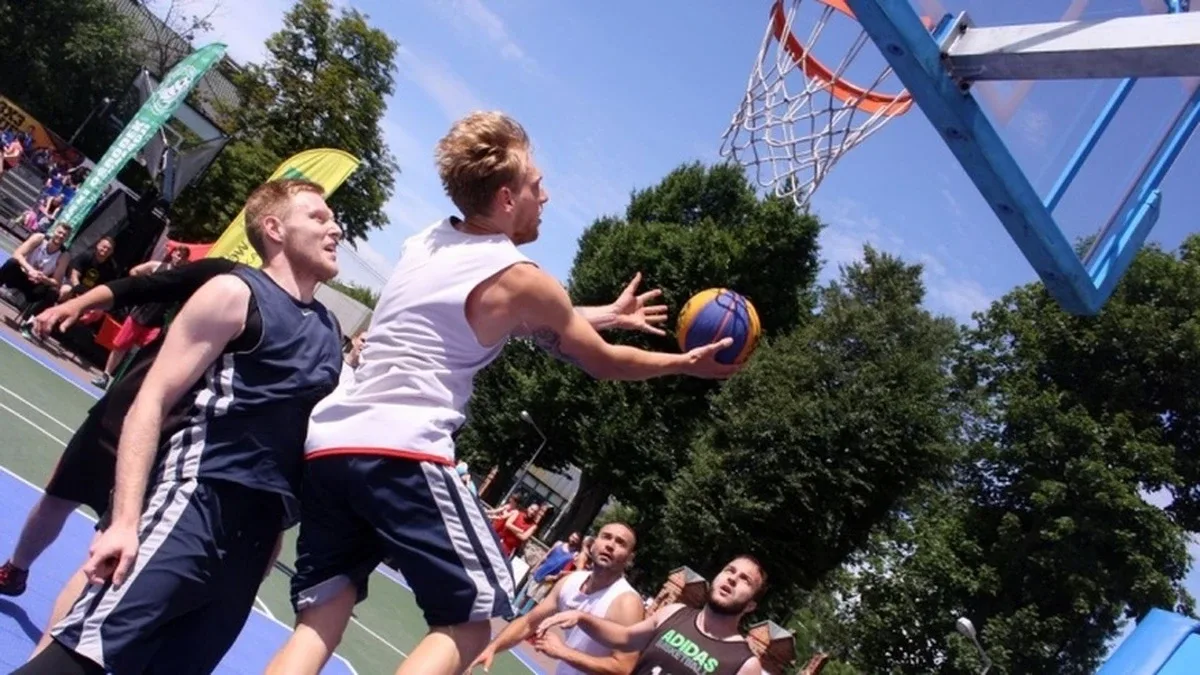 Koszykówka 3x3: drużyna z Krakowa wygrywa w Ostrowi Mazowieckiej (zdjęcia)