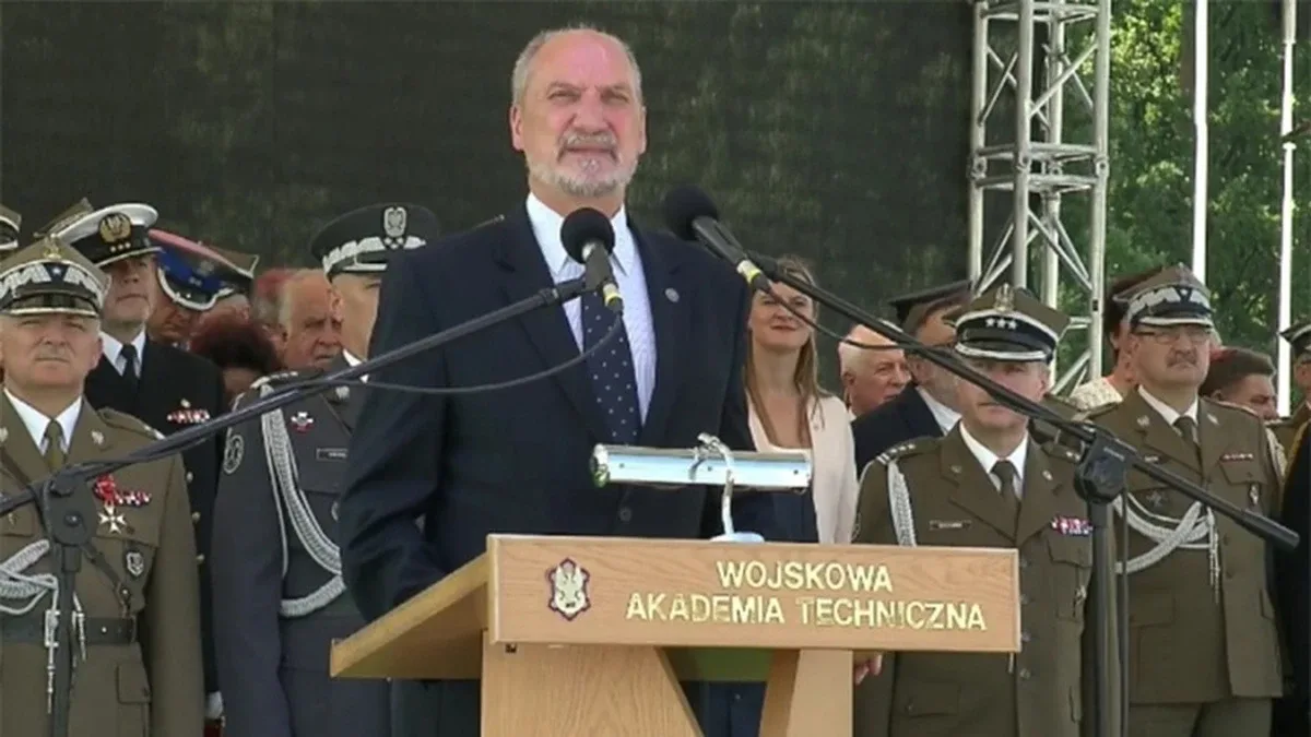 A. Macierewicz: Armia polska nie będzie dodatkiem, breloczkiem. Będzie w stanie bronić się sama (wideo)