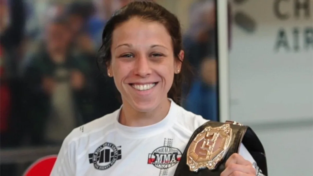 Sensacja w Nowym Jorku! Joanna Jędrzejczyk straciła pas UFC (wideo)