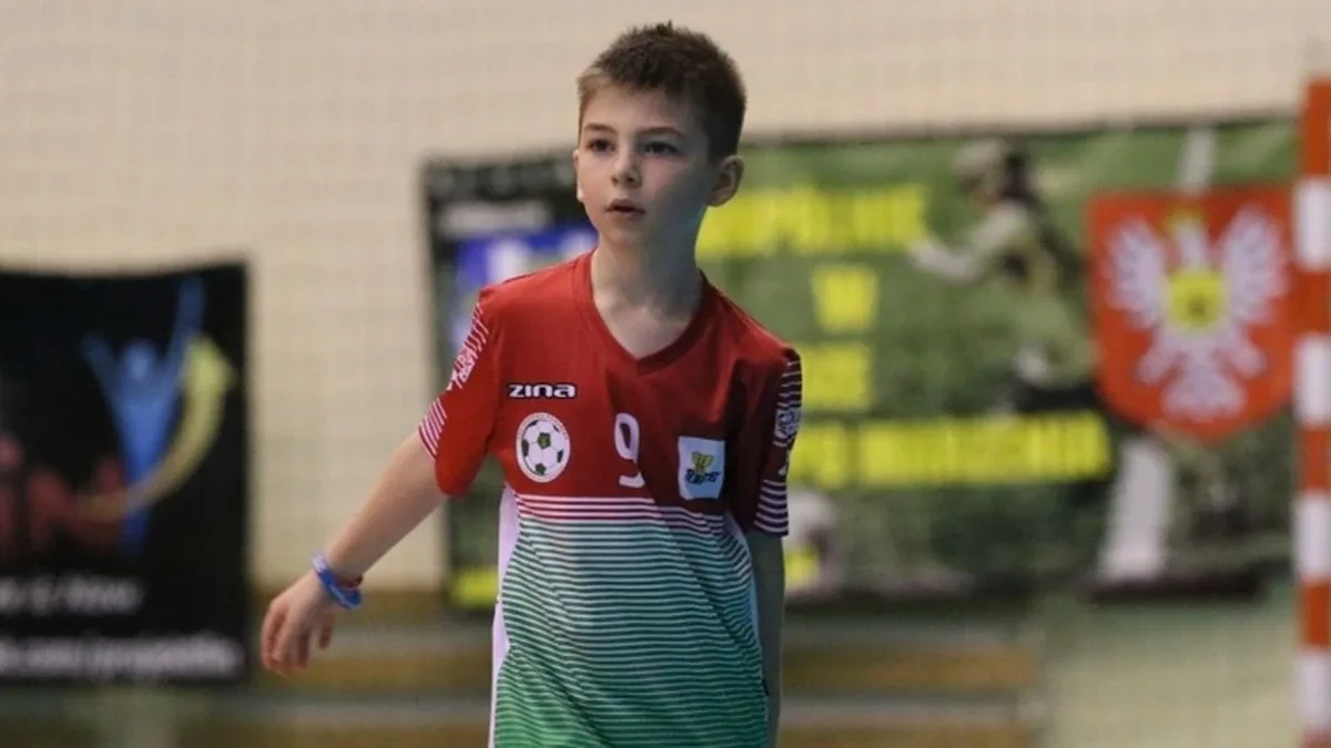 Piłkarze UKS AP otarli się o podium (zdjęcia, wideo)