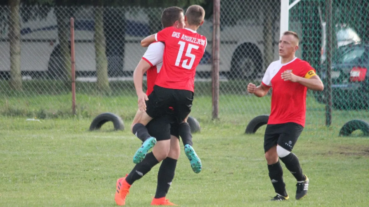 GKS Andrzejewo z pewnym zwycięstwem (zdjęcia, wideo)