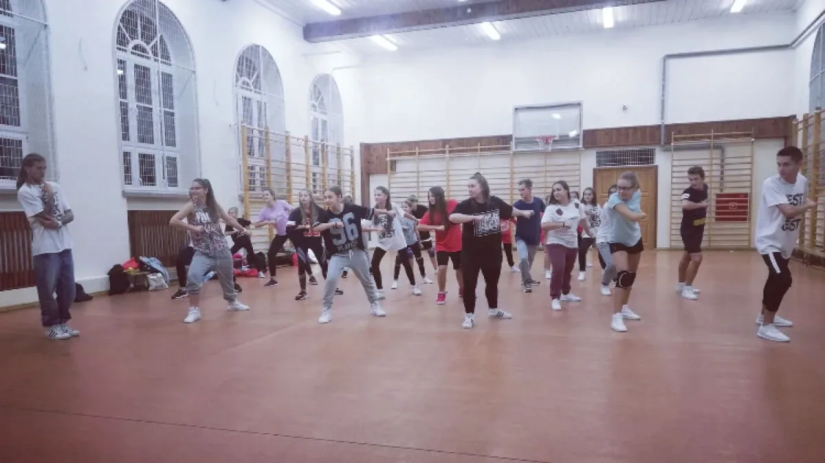 Drugi taneczny sezon z Dress Code Dance Center Bielopotocky