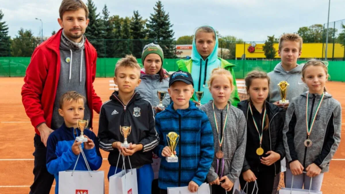 Medalowe batalie ostrowskich tenisistów (zdjęcia)