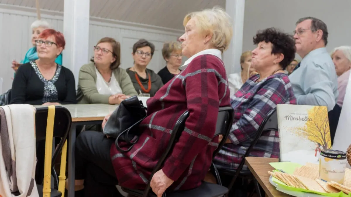Warsztaty 'Mirabelka - kiełkująca historia w 100licy' (zdjęcia, wideo)