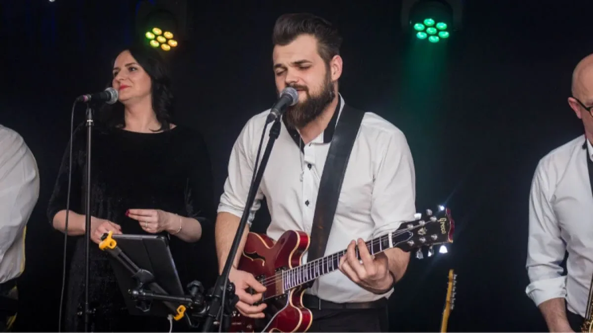 Bal charytatywny dla Tosi i Alana (zdjęcia, wideo)