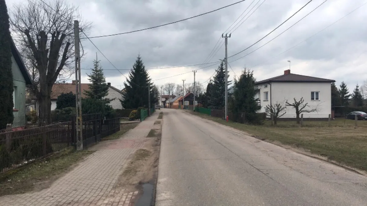 Prostyń: Znaleziono zwłoki 67-latki, zatrzymano 3 mężczyzn (aktualizacja)