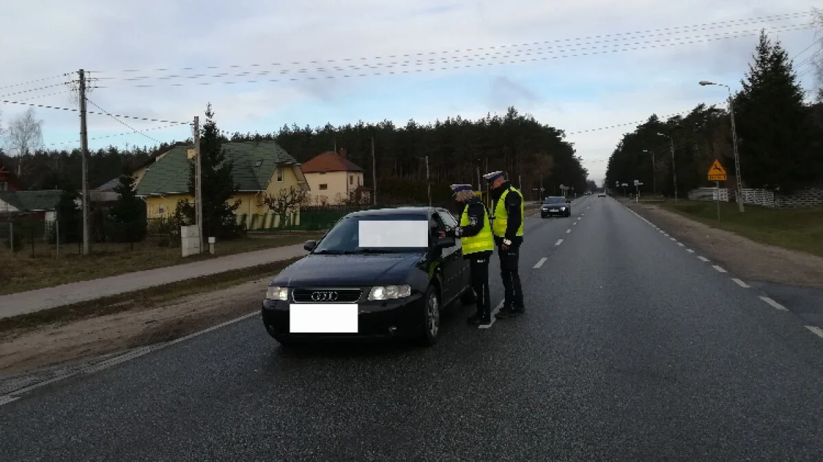 Nieodpowiedzialny kierowca w audi. Miał ponad 1,8 promila alkoholu w organizmie