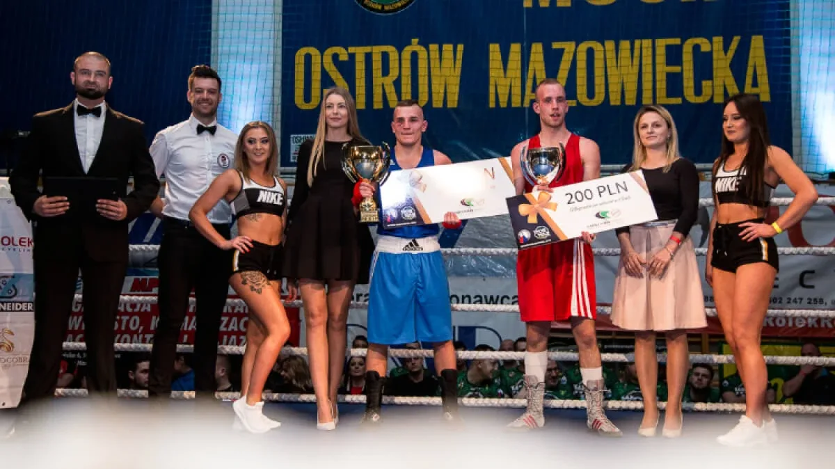 Blisko 500 zdjęć z ostrowskiej gali sztuk walki WORWar03 (zobacz zdjęcia)