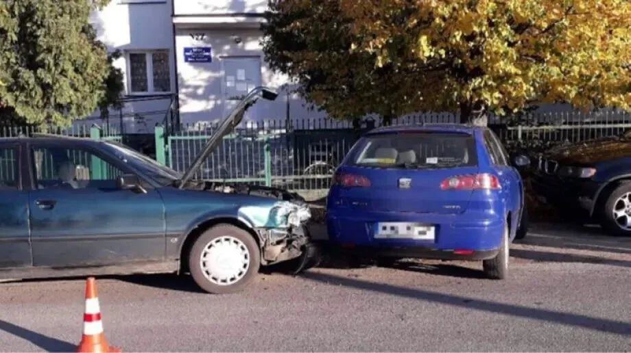 Stłuczka seata i audi w gminie Małkinia Górna