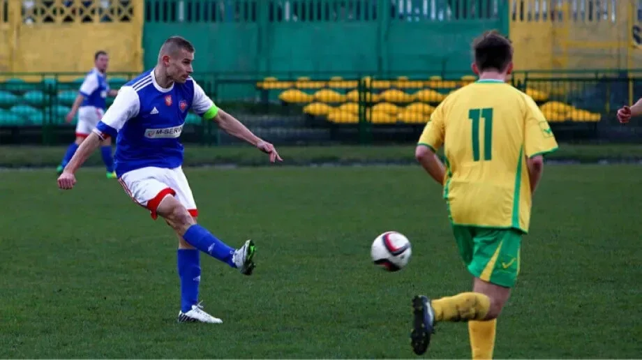 Ostrovia kontra Narew. Ciekawe widowisko na stadionie przy Warchalskiego
