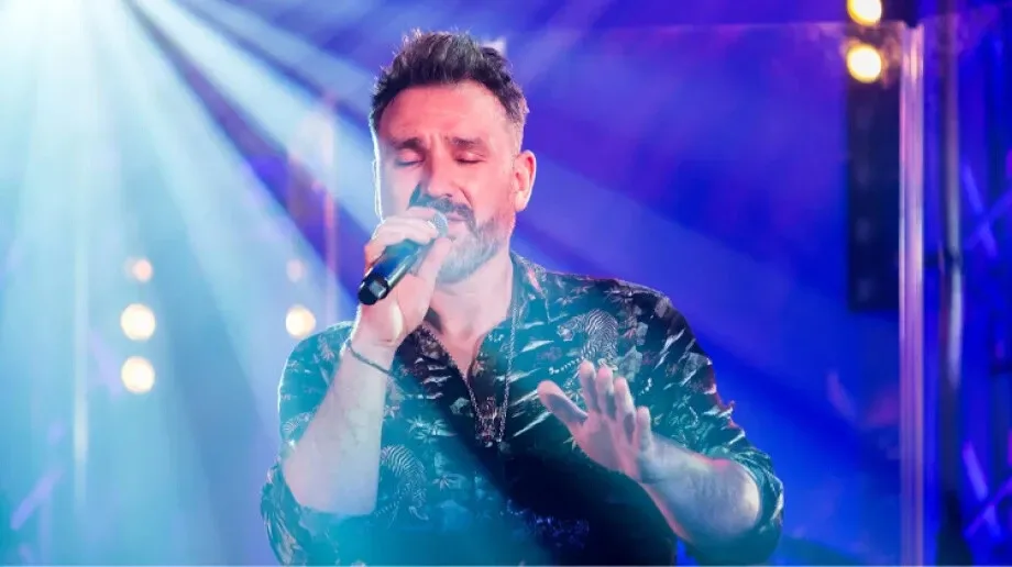 Ostrów Mazowiecka zaczarowana. Rozbrzmiał talent Mateusza Ziółki (zdjęcia, wideo)