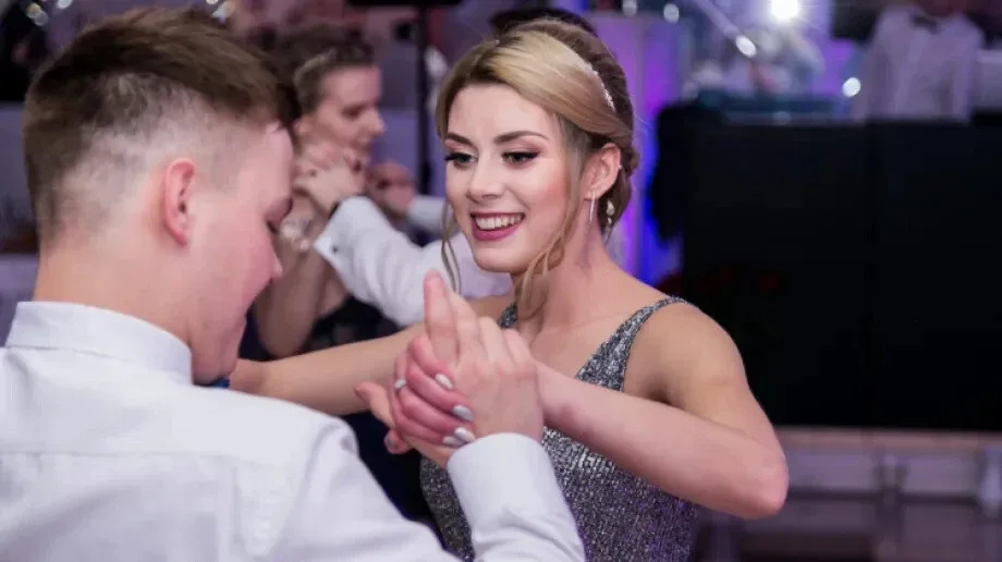 Bal maturalny uczniów CKR w Starym Lubiejewie (zdjęcia, wideo)