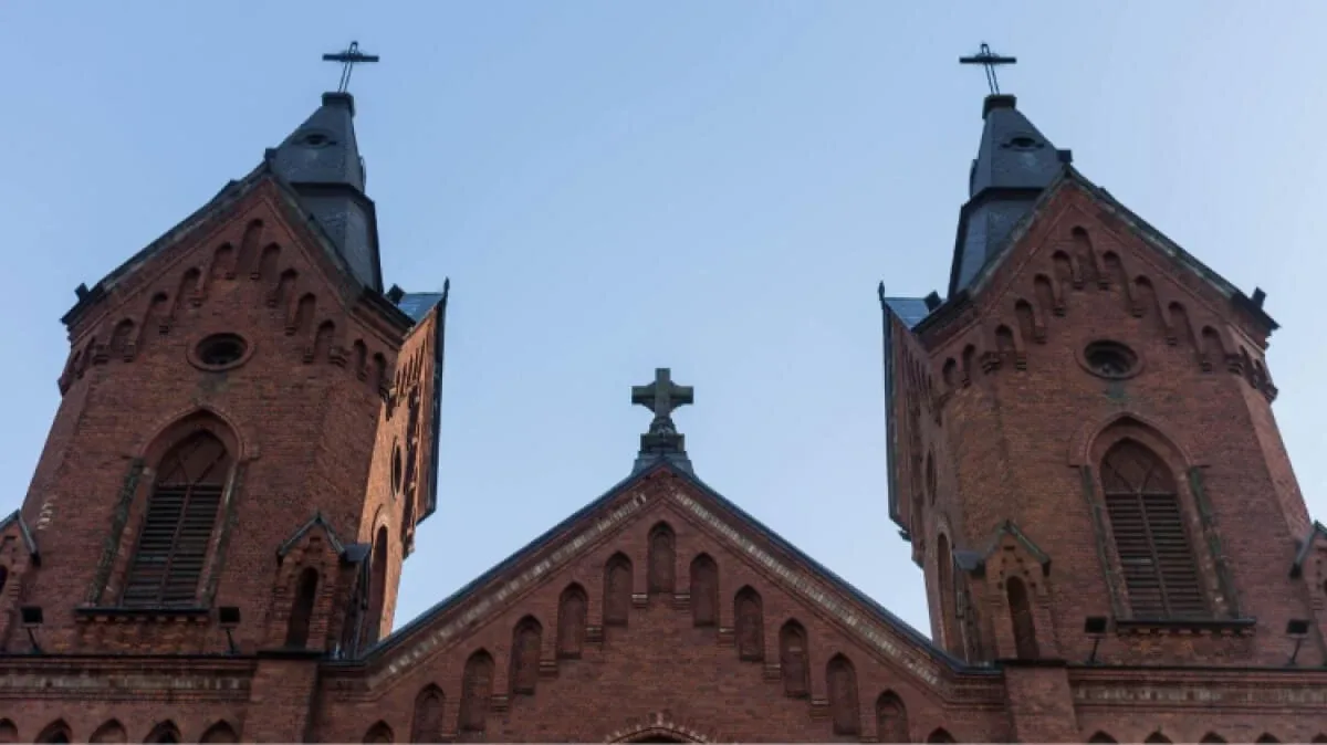 Ponad 70 tysięcy złotych na renowacje zabytków w powiecie ostrowskim