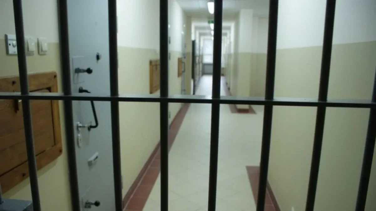 Policjanci zatrzymali kobietę, która unikała kary pozbawienia wolności