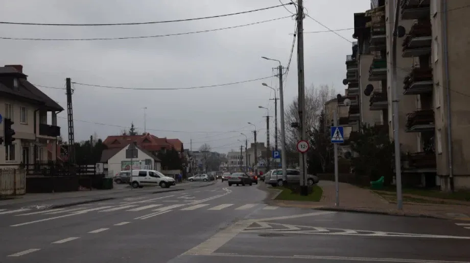 Wtorek będzie chłodny z przelotnymi opadami śniegu w całym kraju