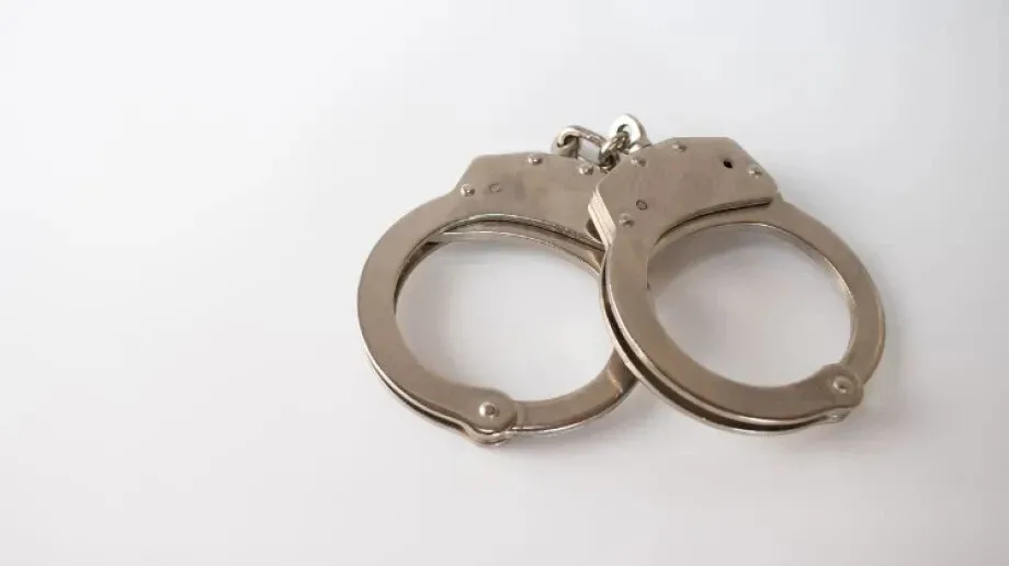 Płoccy policjanci zatrzymali mieszkańca Ostrowi Mazowieckiej, który miał zasądzoną karę pozbawienia wolności