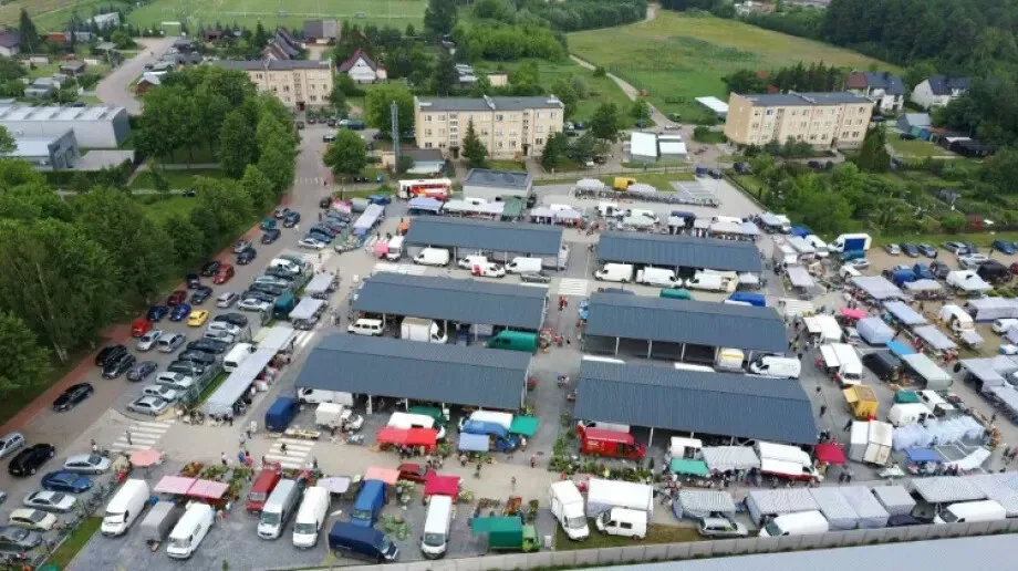 Informacja dotycząca dostępności Gminnego Targowiska w Małkini Górnej w dniu 1 maja