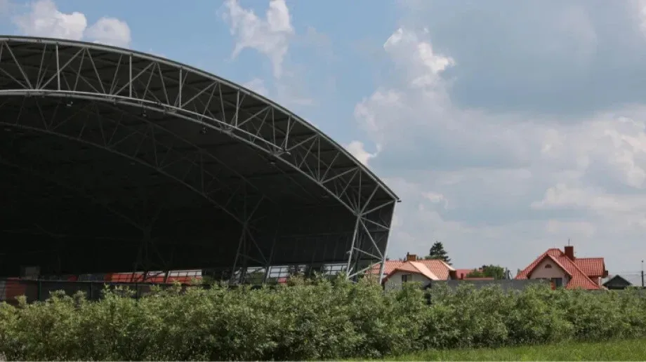 Nadciąga zwrotnikowe, nasycone wilgocią powietrze. To oznacza pogodowe kłopoty