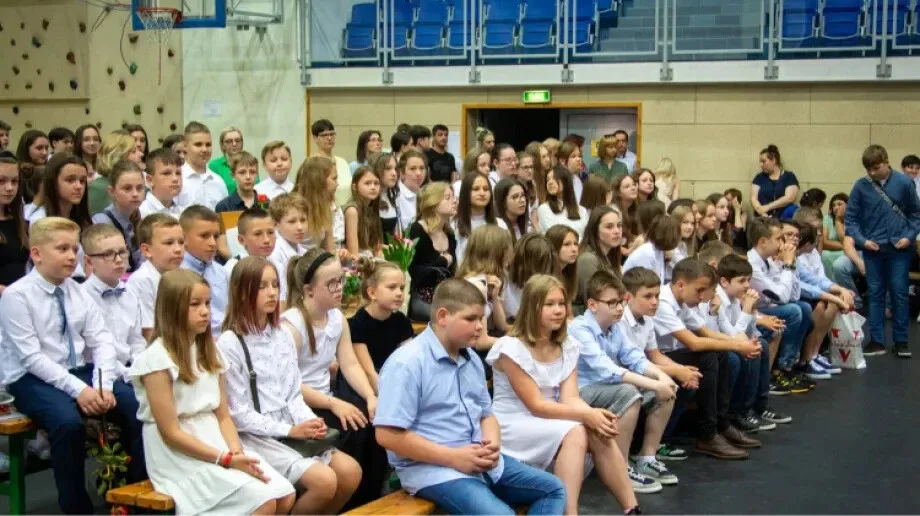 Zakończenie roku szkolnego w SP nr 1 w Ostrowi Mazowieckiej (zdjęcia)
