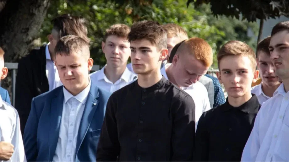 Rozpoczęcie roku szkolnego w ZSCKR w Starym Lubiejewie (zdjęcia)
