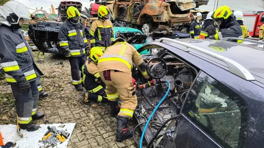 Strażacy z OSP w Broku doskonalili swoje umiejętności ratownicze