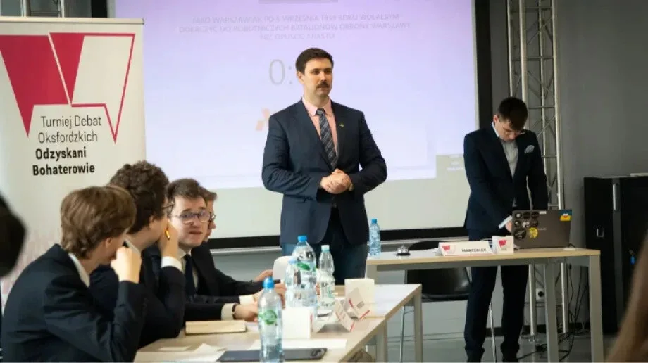 Finał debat oksfordzkich. Zwycięzcy ogłoszeni po emocjonujących dyskusjach (zdjęcia)