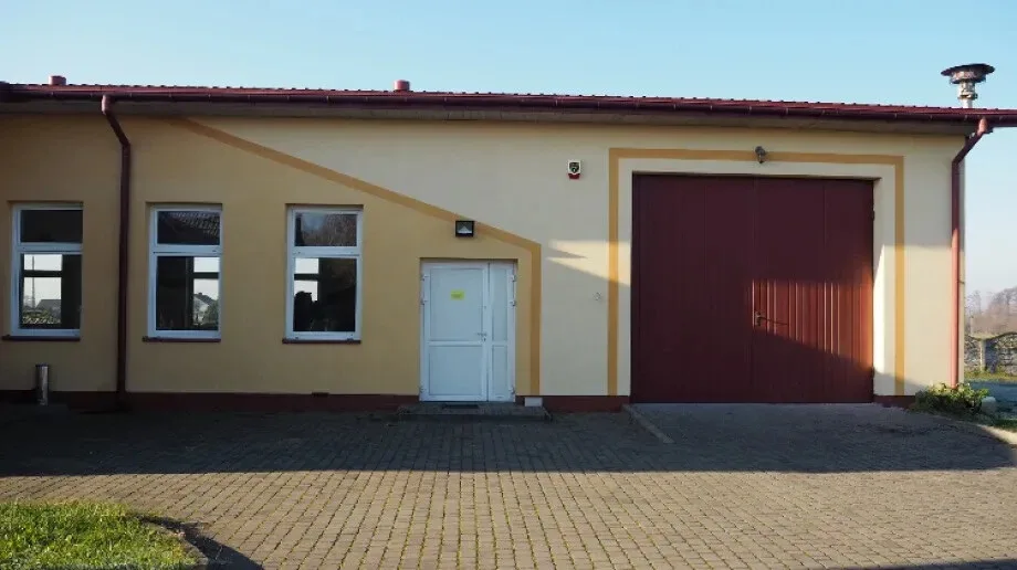 Remont garażu OSP Kowalówka dzięki wsparciu z Samorządu Województwa Mazowieckiego