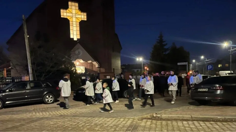 Droga Krzyżowa ulicami Ostrowi Mazowieckiej (zdjęcia, wideo)