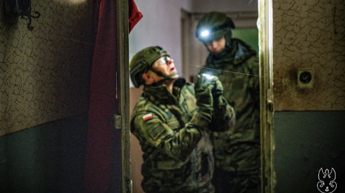 Warsztaty działań saperskich z udziałem żołnierzy WOT i sił sojuszniczych (zdjęcia)