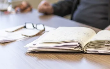 Dlaczego warto wynająć biuro do pracy?