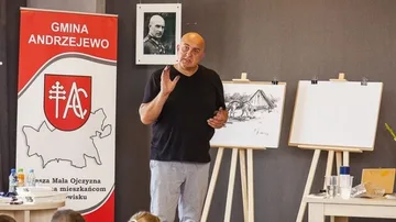 Warsztaty plastyczno-historyczne w Andrzejewie (zdjęcia)
