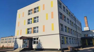 Termomodernizacja szkoły w Nurze zakończona!