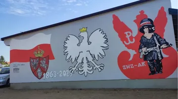 Mural w Starym Lubotyniu ma na celu wzmocnienie tożsamości narodowej mieszkańców gminy