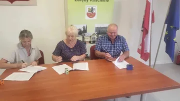 Nowe drogi w Zarębach Kościelnych. Umowa podpisana