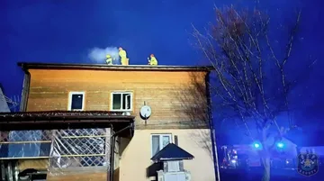 Pożar sadzy w Kuninie-Zamku (zdjęcia)
